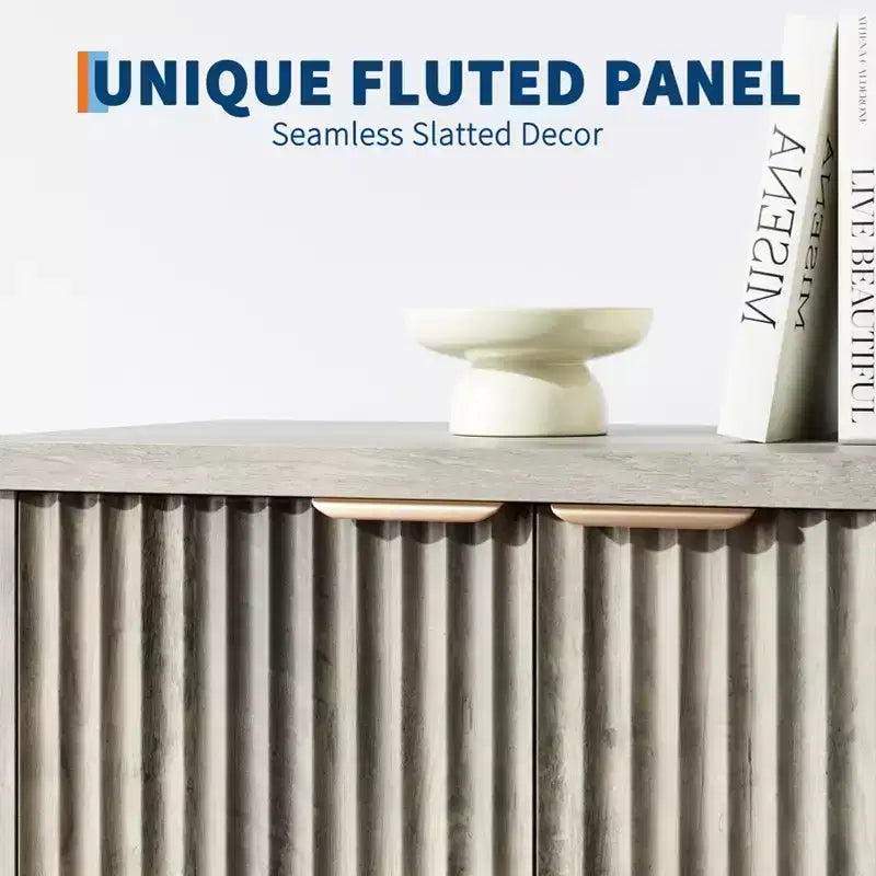 Buffet moderne décoratif avec portes et étagères, adapté aux salons, cuisines, salles à manger et couloirs.
