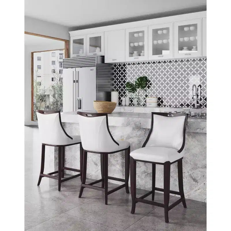Lot de 2 tabourets de bar rembourrés « Empereur » en similicuir et bois de hêtre