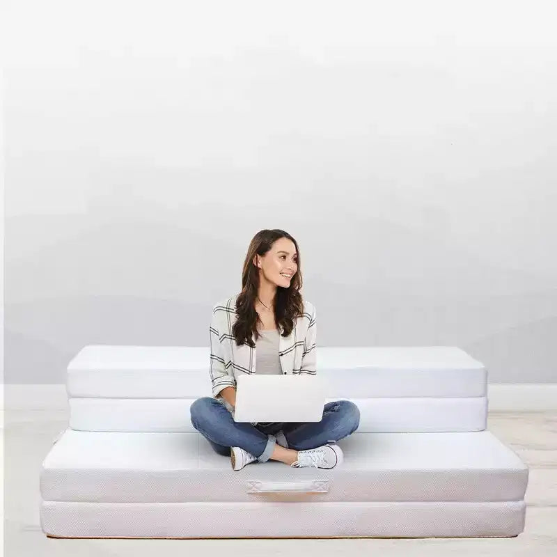 Canapé convertible 4 plis avec 1 matelas en mousse à mémoire de forme et gel intégré